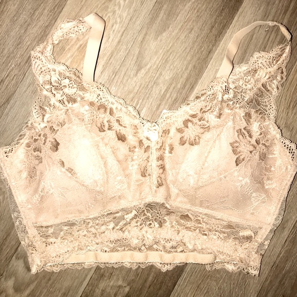 Delicate Lace Bralette - Picture 1 of 4